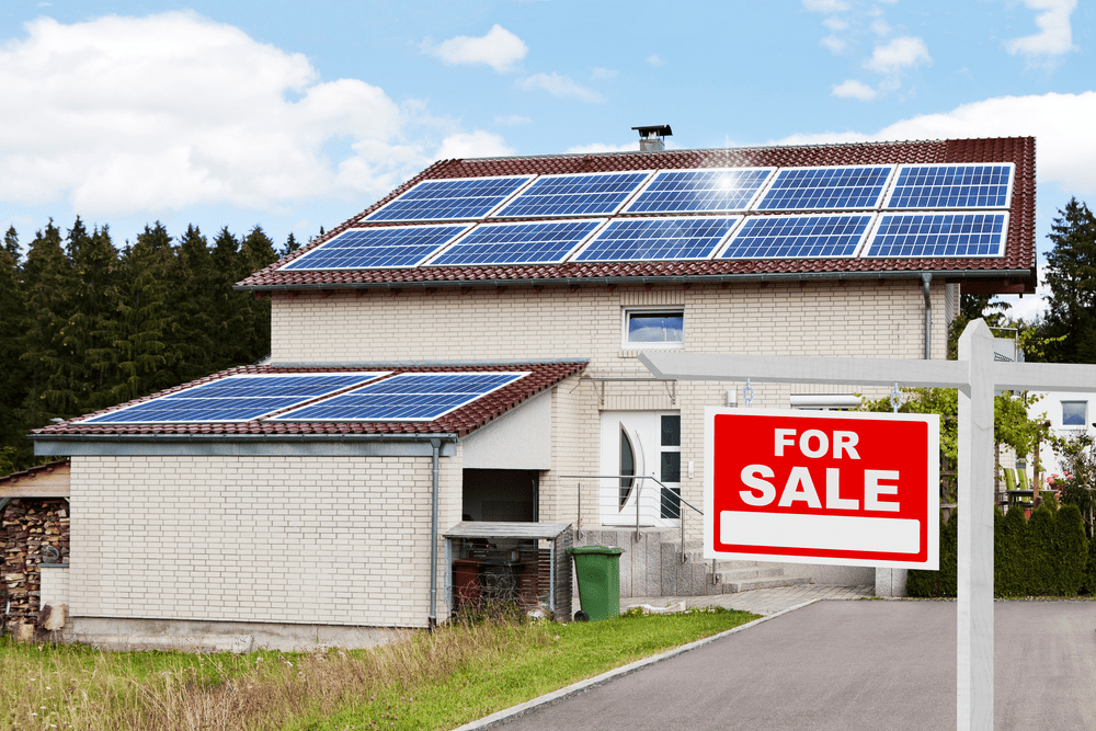 Selling Your House with Solar Panels