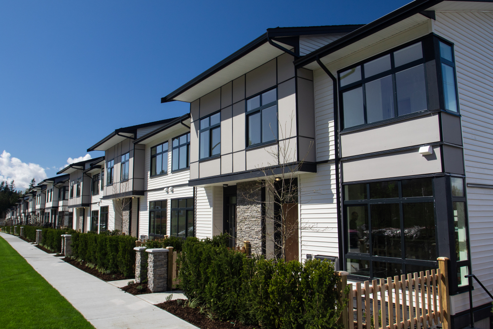 Pros and Cons of Townhouses: What You Need to Know?