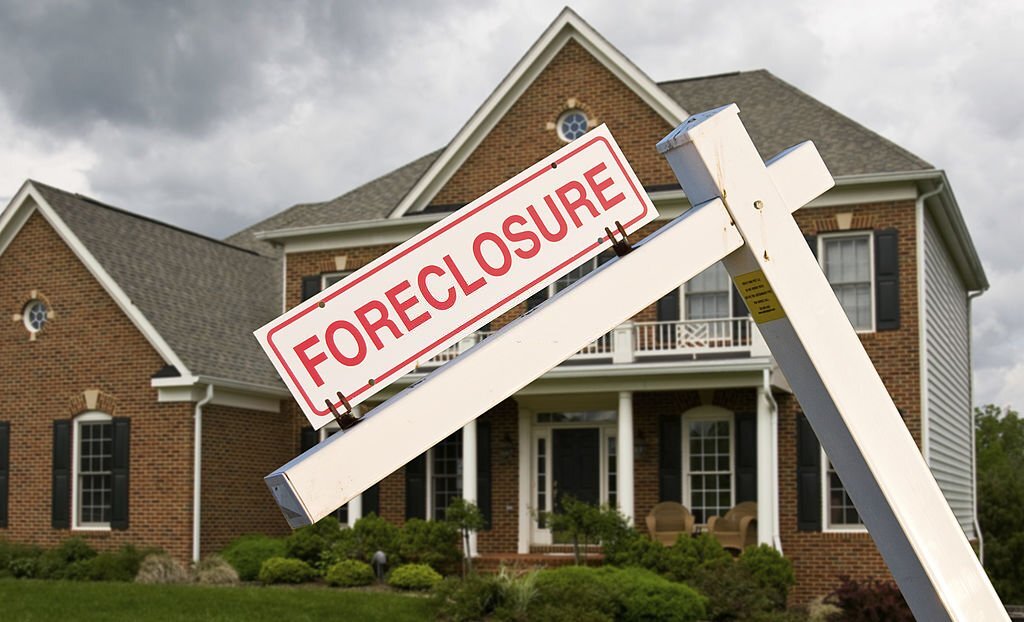 5 Mistakes to Avoid When Selling Your Home in Foreclosure